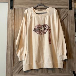 NWT crewneck sweatshirt XL